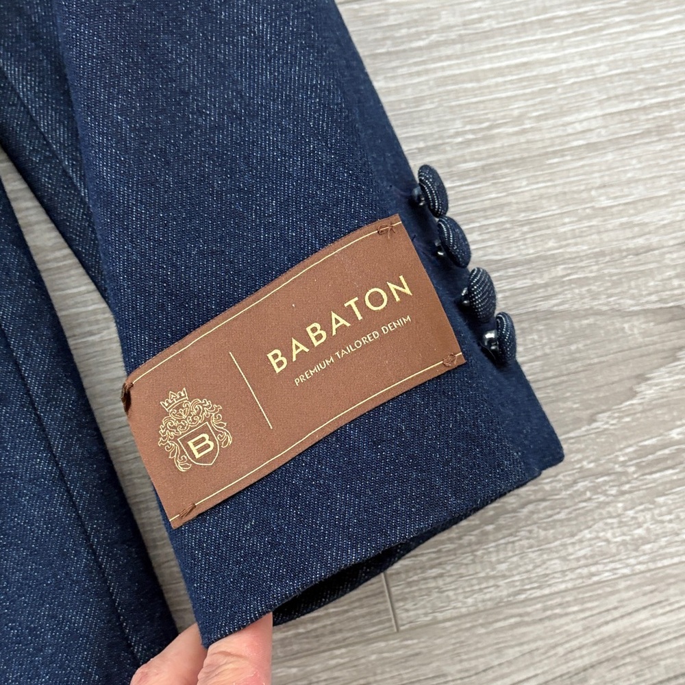 Brand new Aritzia Dark Blue Blazer - Picture 6 of 6